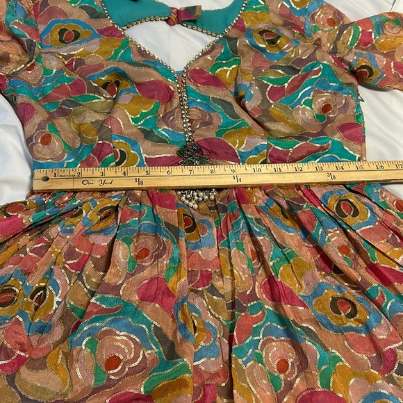 Shalwar kameez Kurta top Ghagra style pants in green multi color Duppatta XS-S - Picture 9 of 17